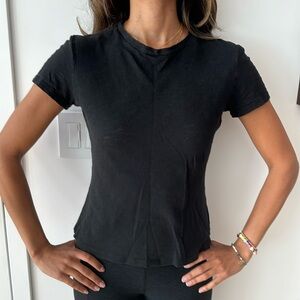 Theory women’s black tshirt size S